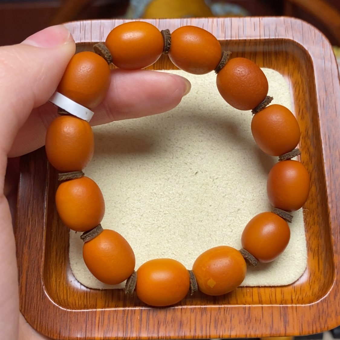 【闪购商品】蜜蜡手链未镶嵌手串