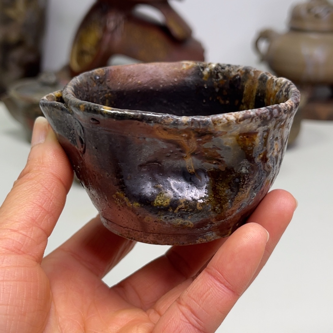 备前烧作品（陶古造 底部有磕嘴有磕