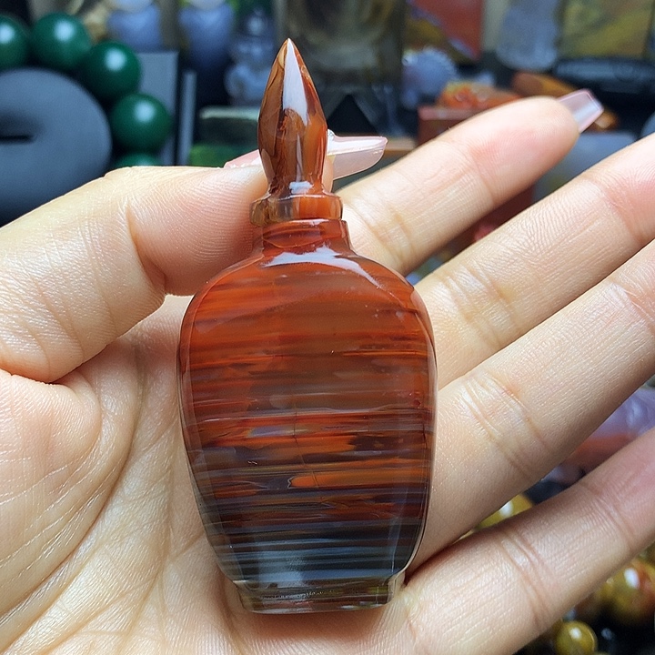 硅化玉未镶嵌吊坠(不含链)玉瓶