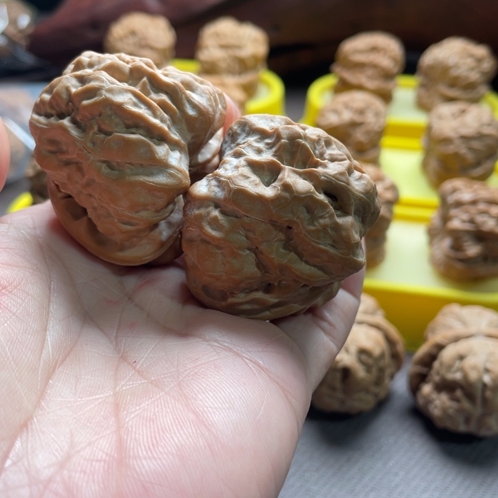 且***w文玩核桃吊坠蛤蟆头有修