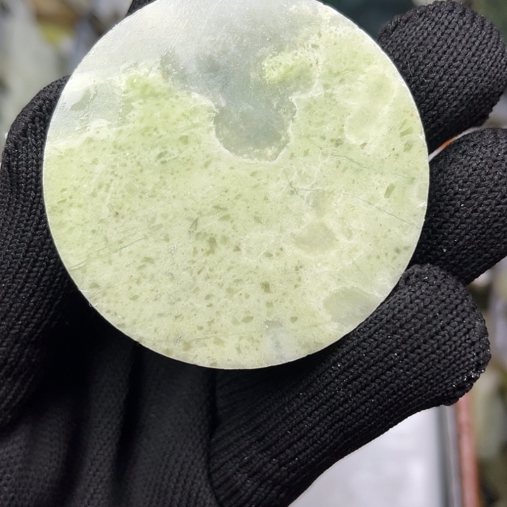 未镶嵌和田玉（糖玉）珠宝奇石