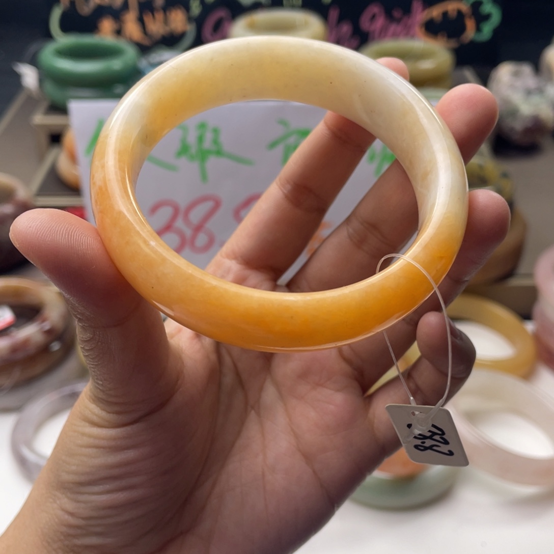 石英质玉（非洲翠）合金手镯60