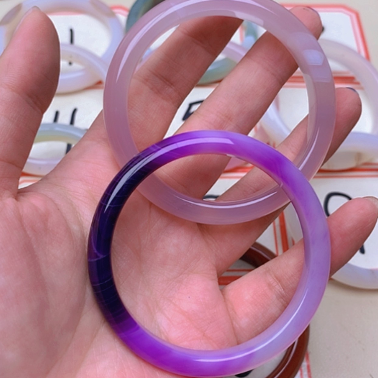 【闪购商品】未镶嵌玛瑙/玉髓珠宝半成品香*
