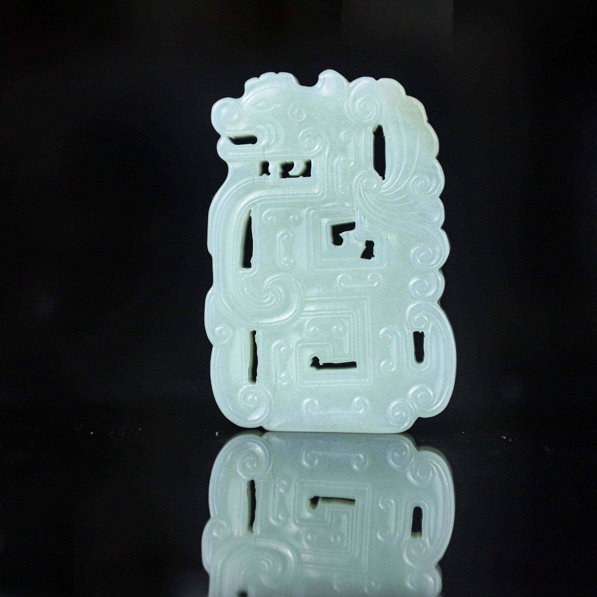 TCWWA09911清晚和田白玉龙形佩