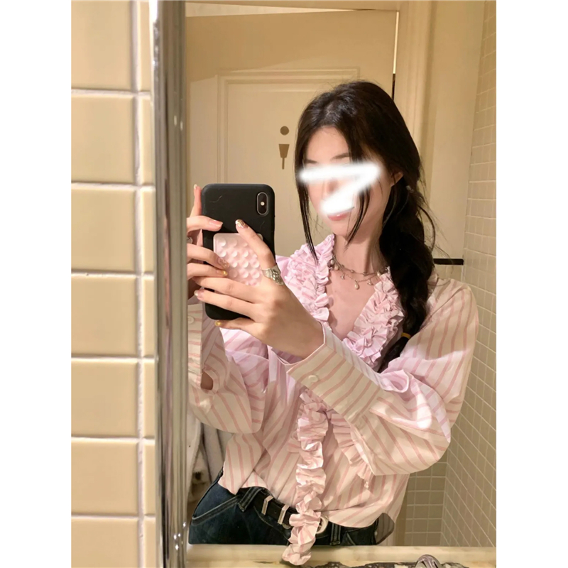 设计感甜美少女法式温柔V领花蕊边条纹长袖衬衫春夏新款季上衣女