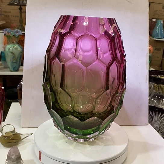 琉璃花瓶高31厘米口径9厘米