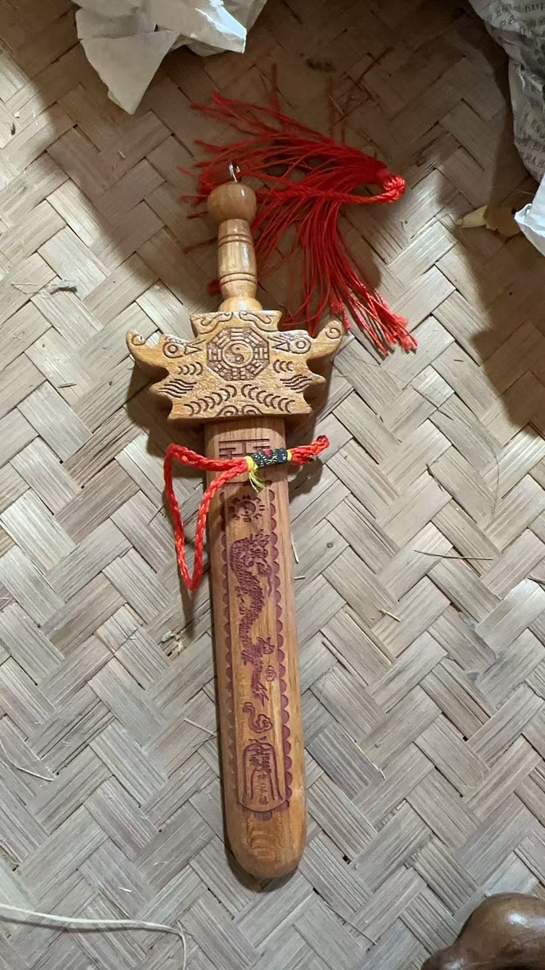 精品摆件小木剑摆件