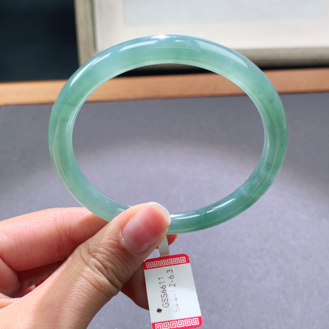 翡翠手镯未镶嵌天然翡翠手镯叮当镯