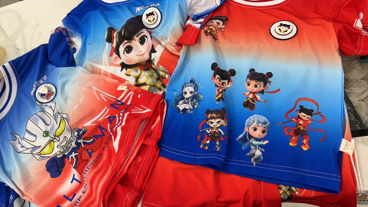 哪吒女男卡通风夏季男童常规套装运动卫衣动漫学生