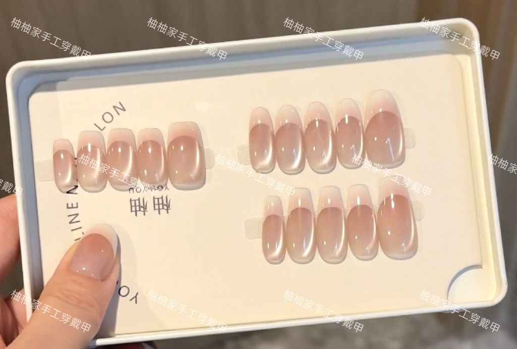 【奶盖】纯手工腮红白色法式热销新款温柔气质显白款可拆卸穿戴甲