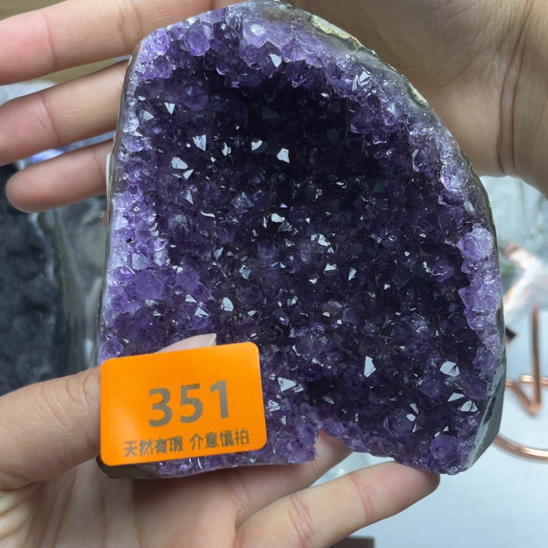 紫晶大型摆件（非配饰）未镶嵌