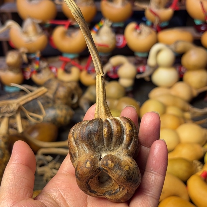 关***牛瑕疵葫芦处理不退不换