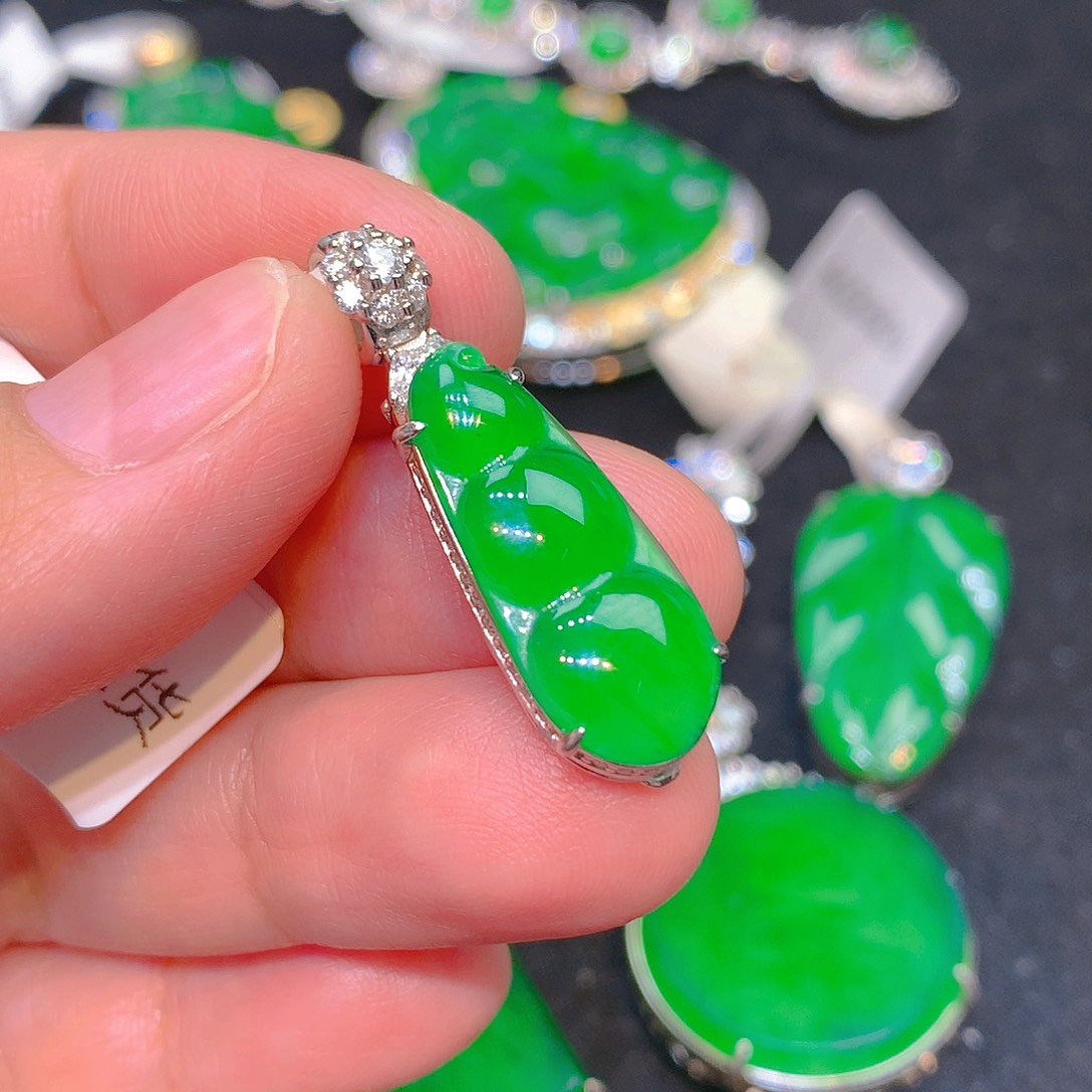 吊坠(不含链)银S925镶嵌翡翠翡翠