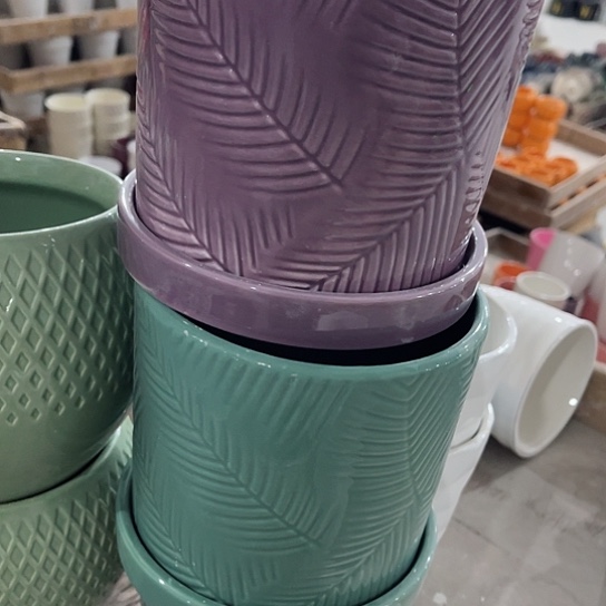 多肉绿植陶瓷花盆，9.9包邮，有孔