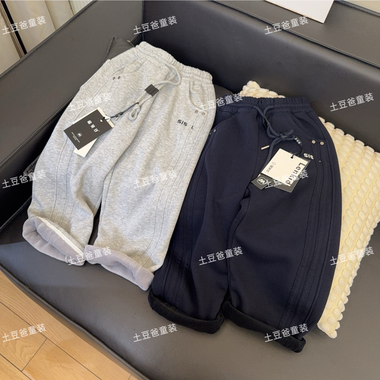 檬贝仔【水洗针织加绒】25冬宽松男女童弯刀运动裤-钉扣拉条2572