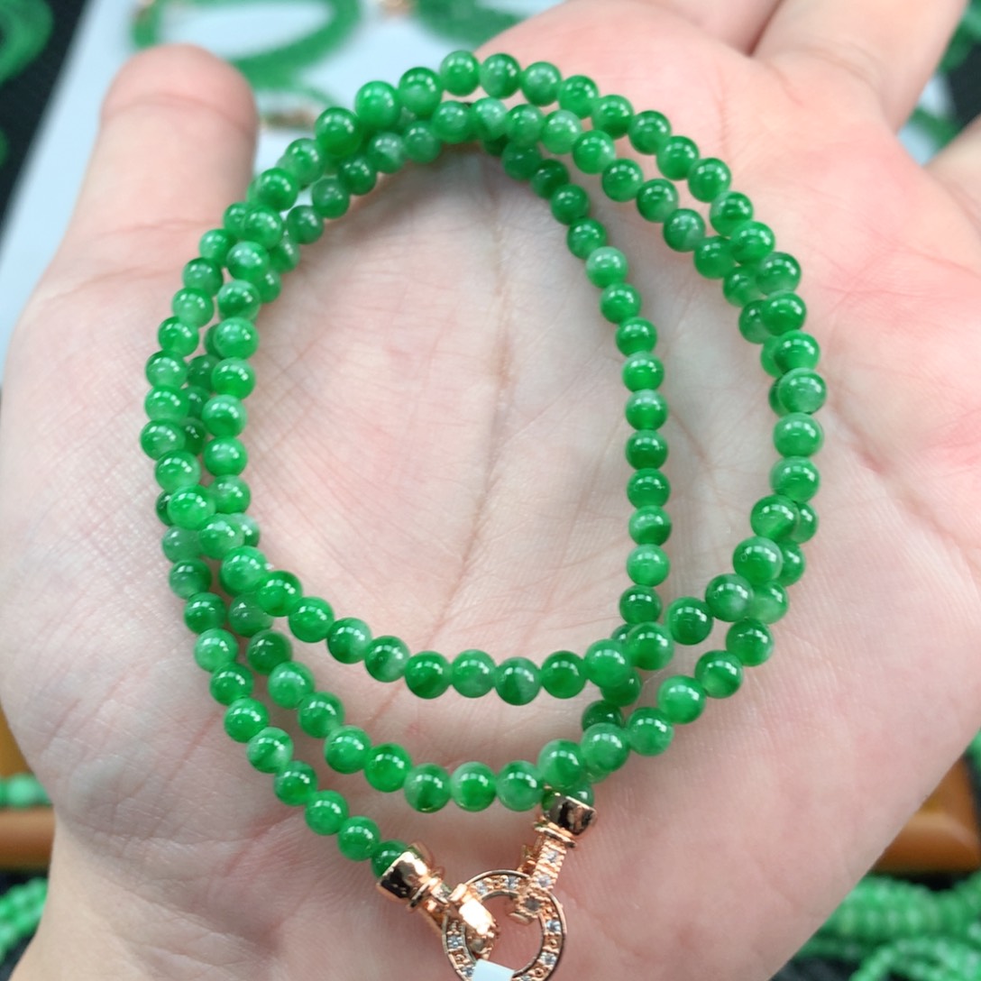 翡翠手链未镶嵌翡翠