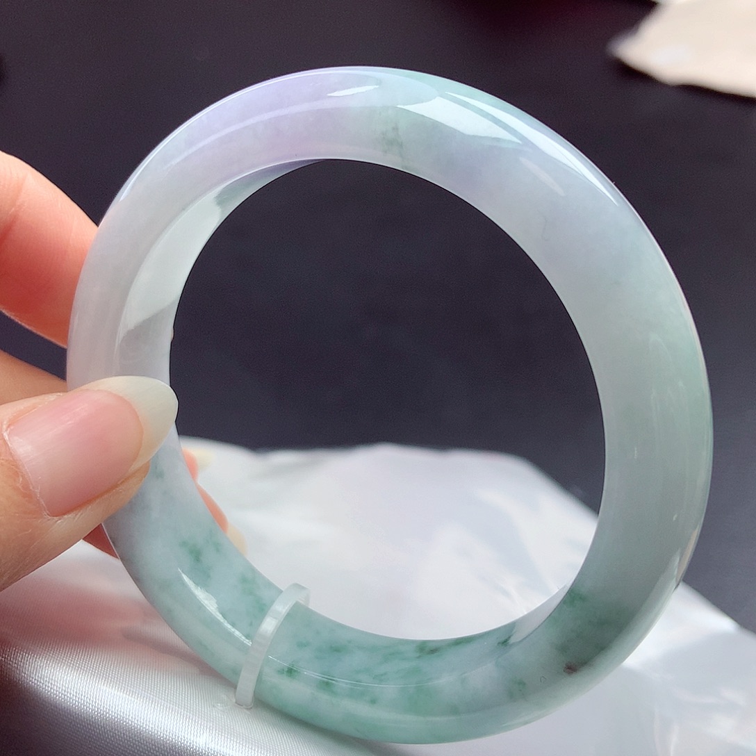 翡翠未镶嵌手镯55圈口