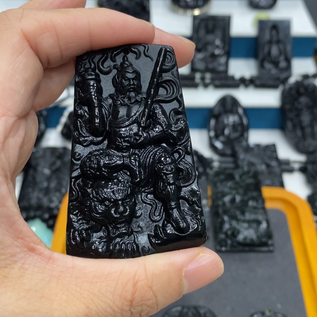 *****蛇纹石玉未镶嵌吊坠