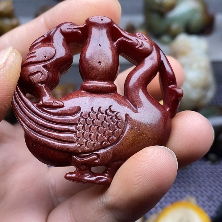 未镶嵌蛇纹石玉颈饰
