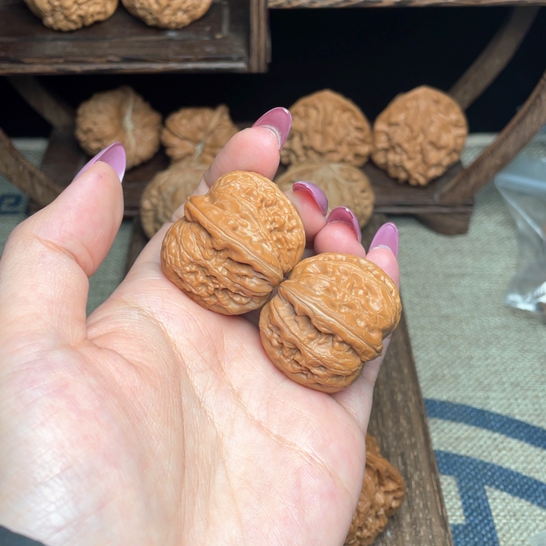 文玩核桃把件桐**?小元宝