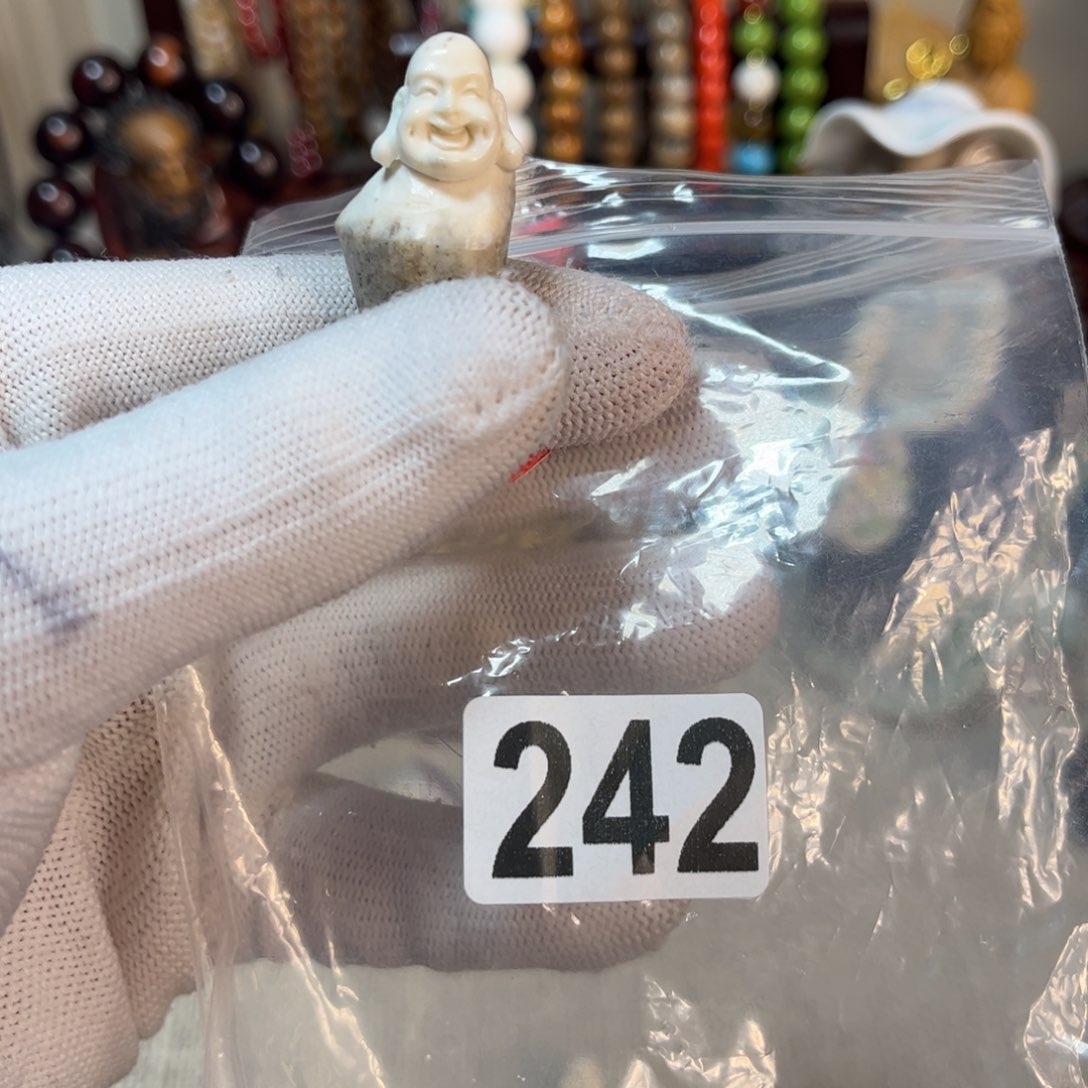 檀香紫檀（小叶紫檀）把件一物一拍