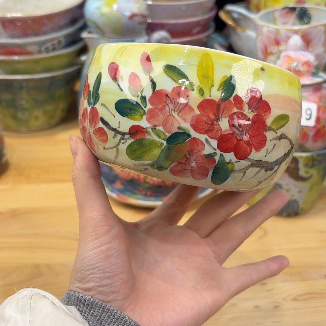 瓷片兔兔哈哈哈的样子