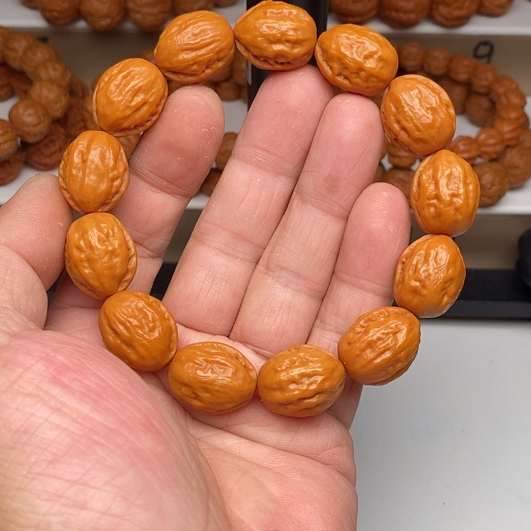 木质文玩核桃1.7八棱