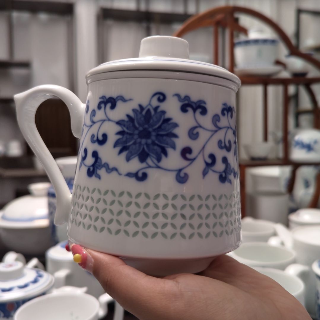 陶瓷缠枝莲茶漏杯三件套一套