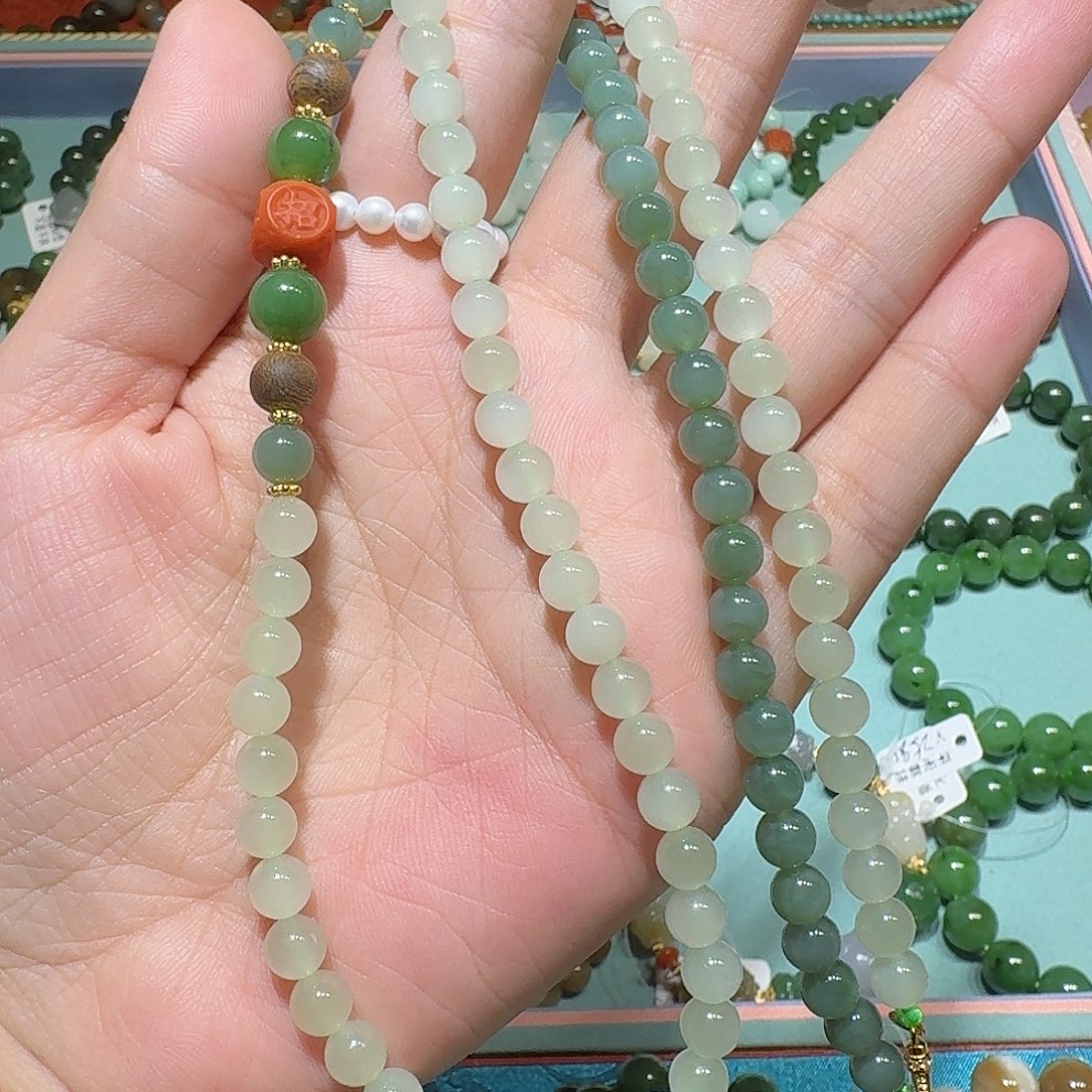 和田玉未镶嵌手链