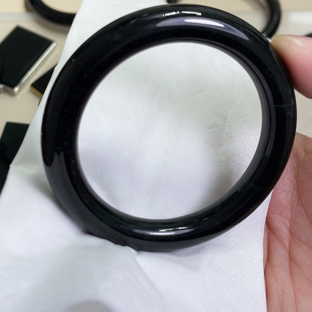 翡翠未镶嵌颈饰翡翠54