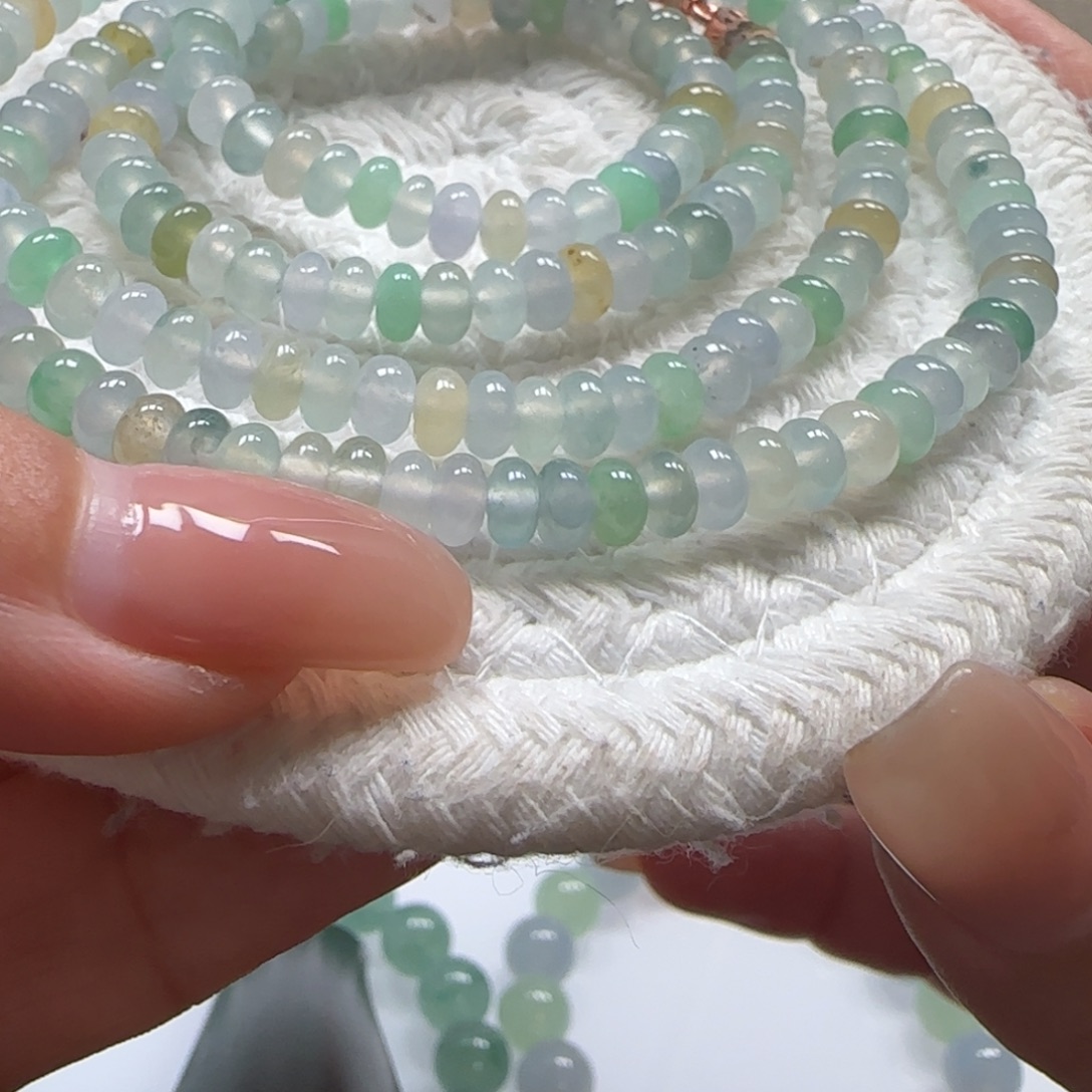 翡翠未镶嵌手链卡5.3