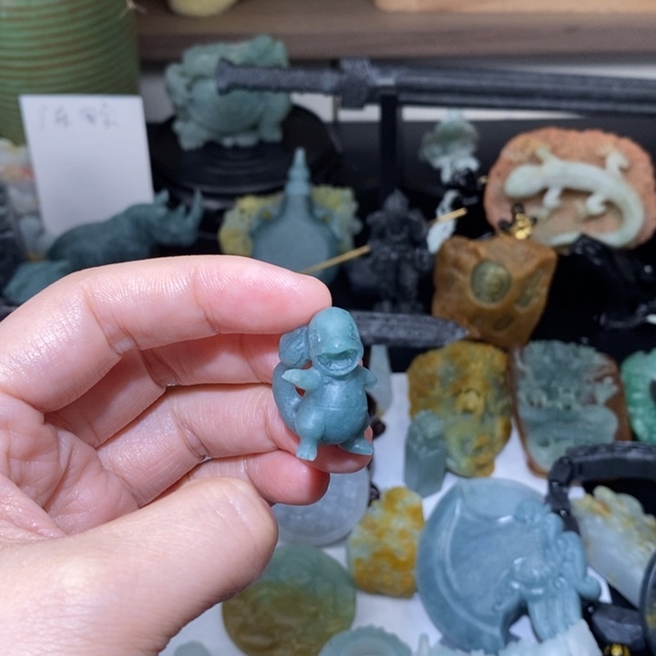 定制翡翠未镶嵌翡翠