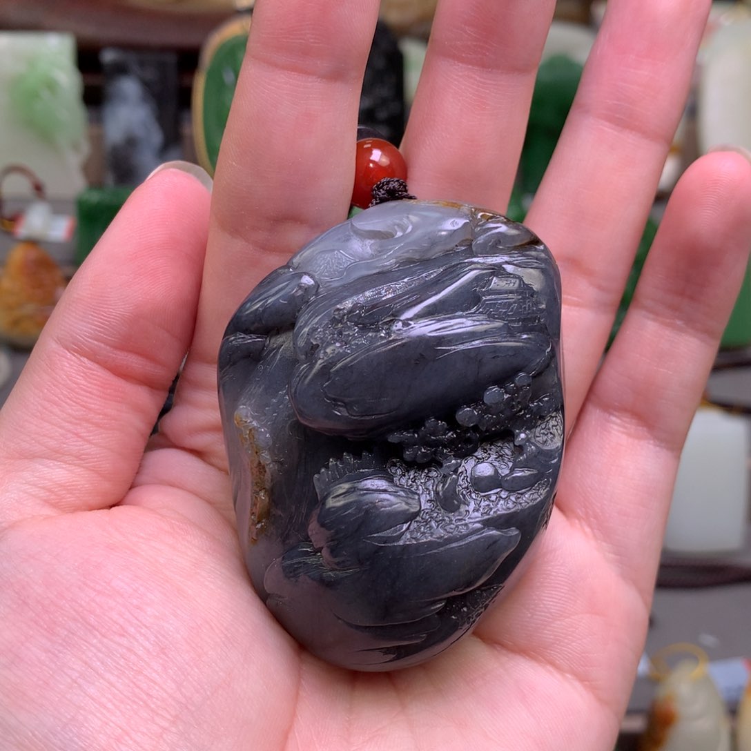 和田玉吊坠未镶嵌