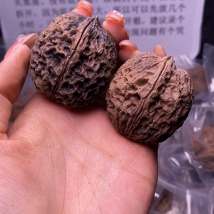 核桃云南野生铁核桃146号40mm