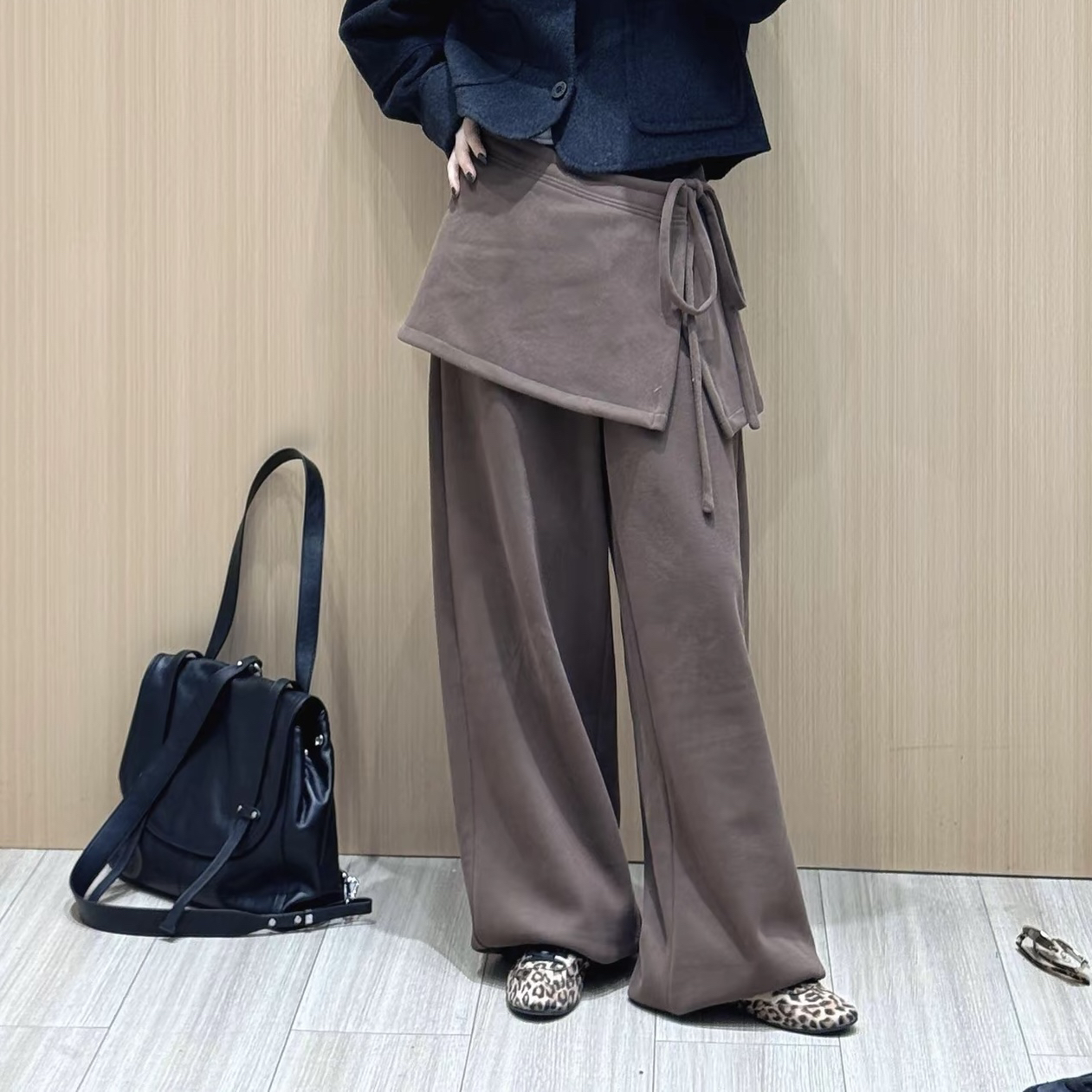 加绒屁帘卫裤～韩版设计感可拆卸加绒屁帘束脚卫裤