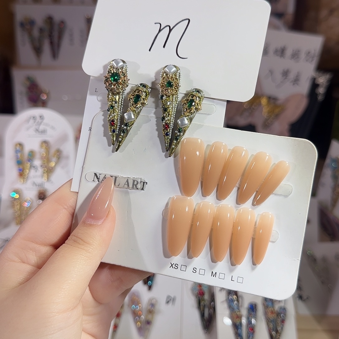 穿戴甲甲甲甲甲甲甲