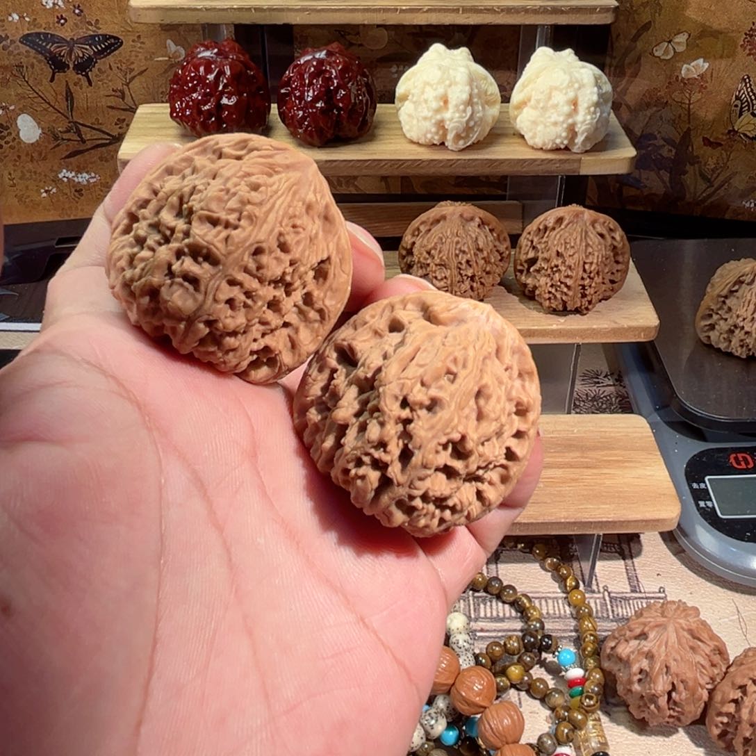 把件文玩核桃南疆石有修