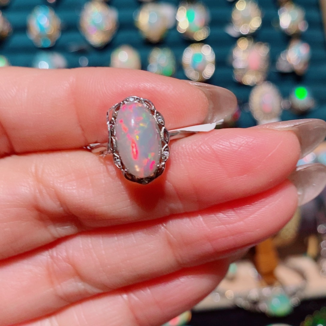 欧泊欧泊戒指银S925镶嵌