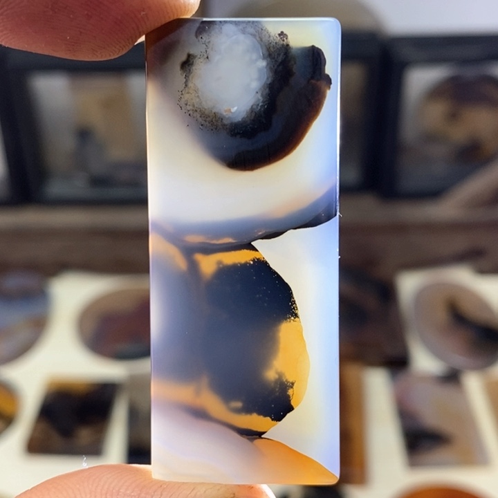 玛瑙/玉髓颈饰未镶嵌