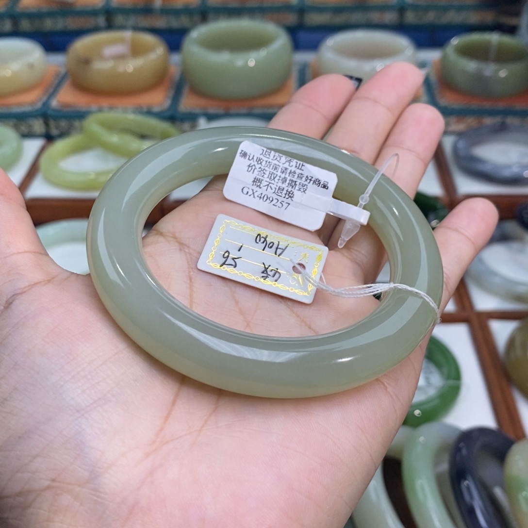 和田玉未镶嵌手镯和田玉冰晴水胖圆5657