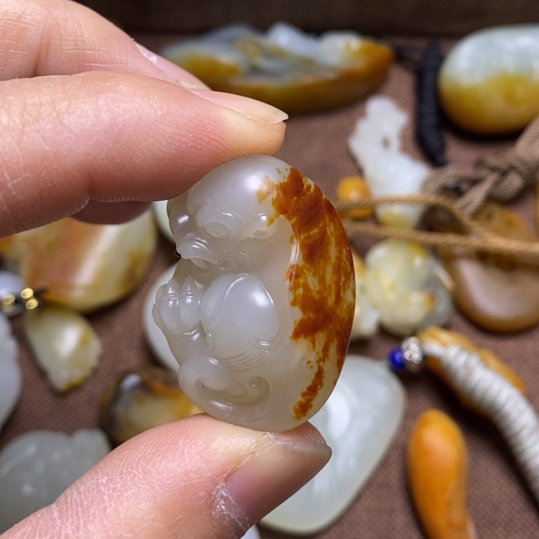 和田玉颈饰未镶嵌A*贵