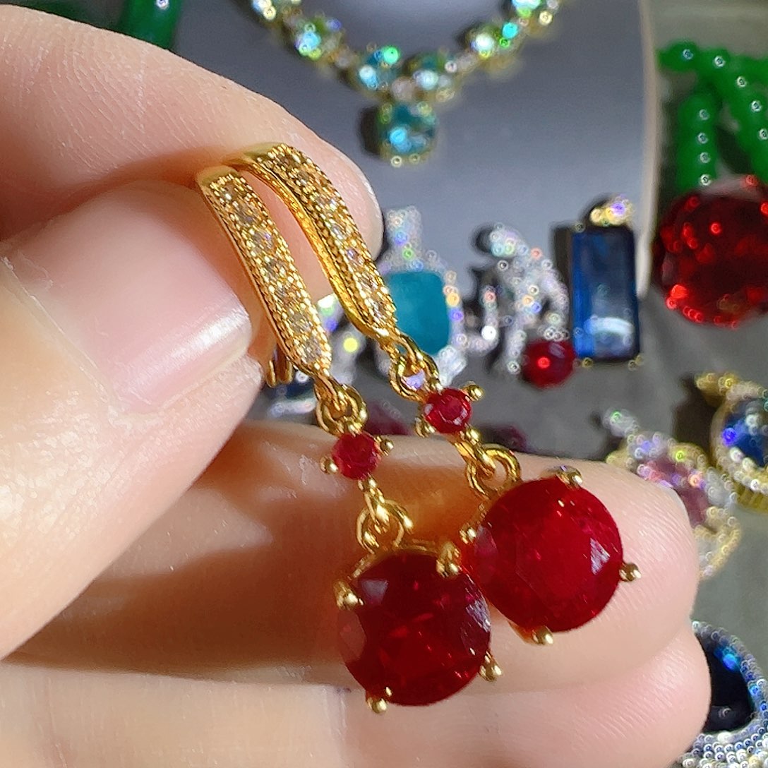 花岗石钨合金红色蓝色吊坠