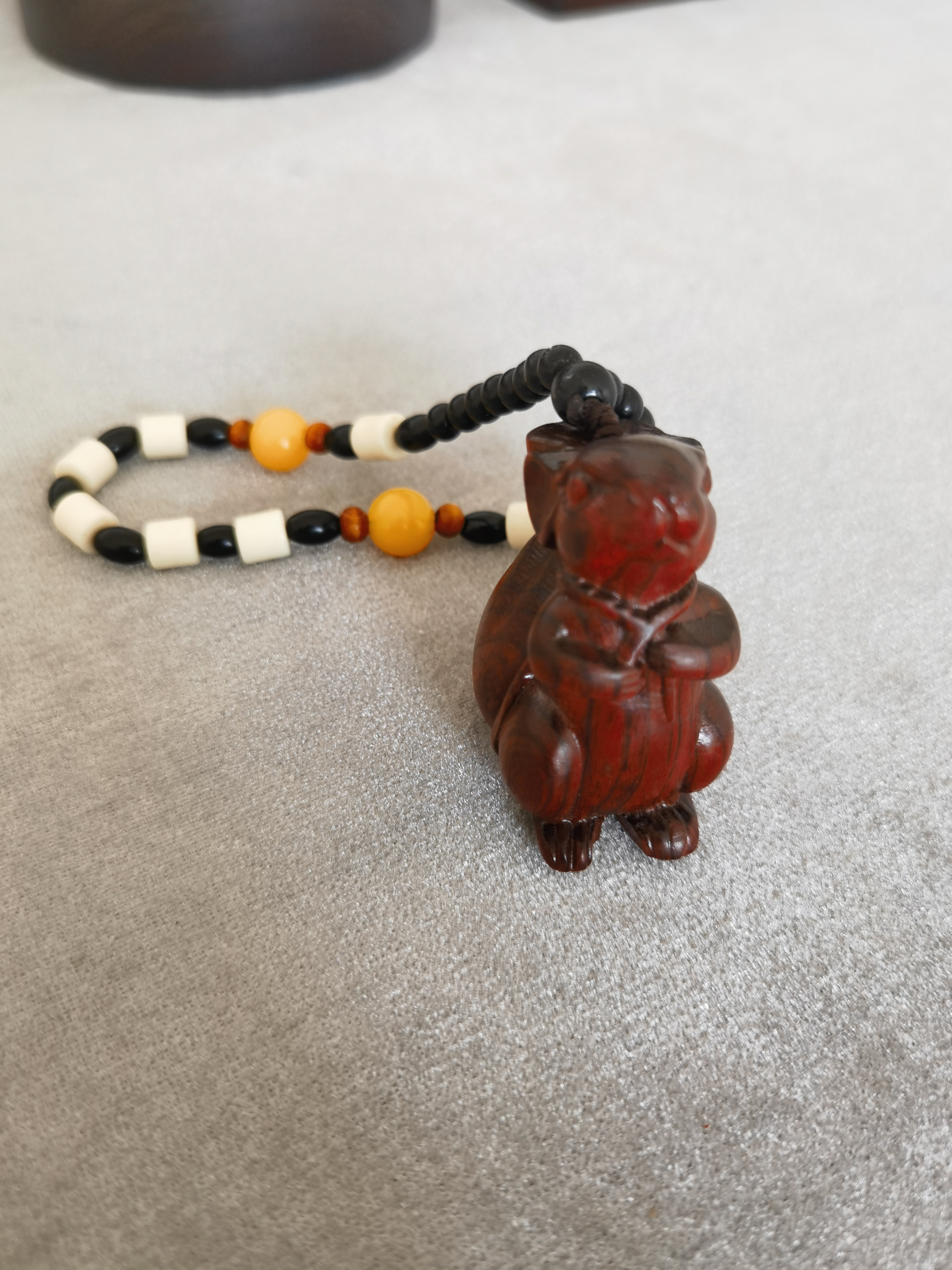 紫檀木生肖鼠  手把件