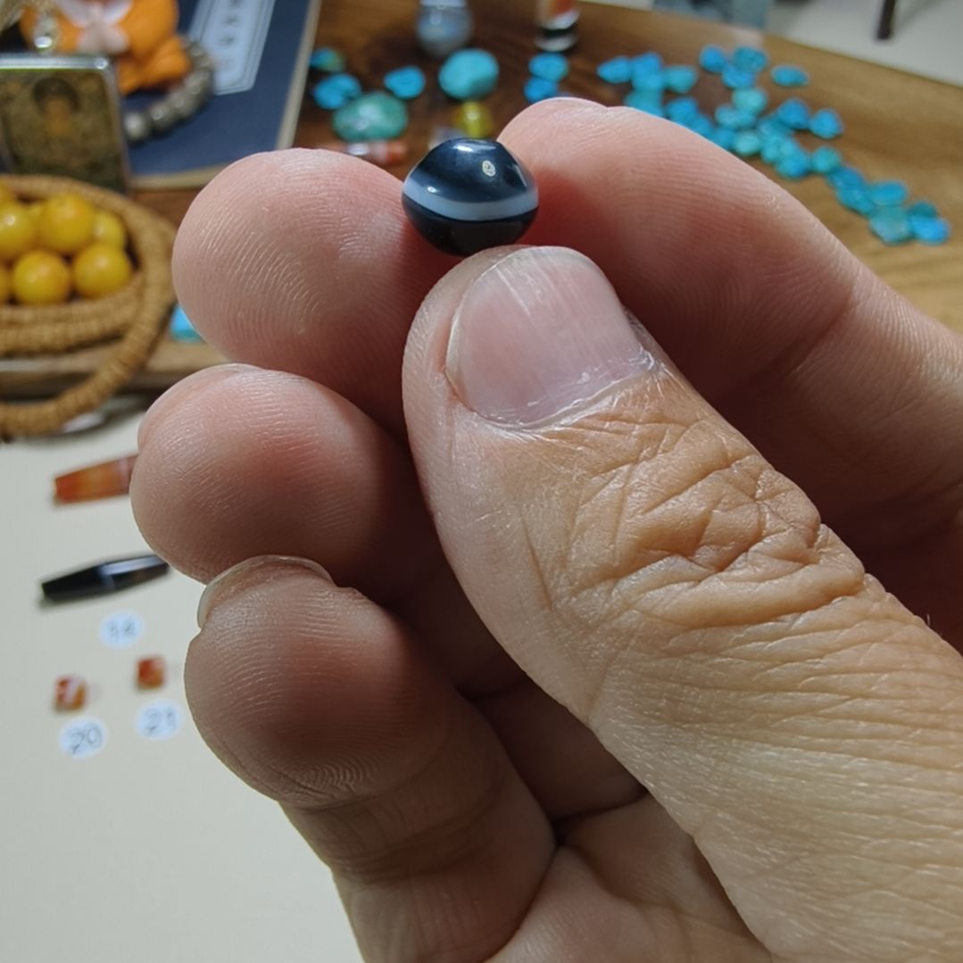 玛瑙/玉髓未镶嵌天然原矿玛瑙