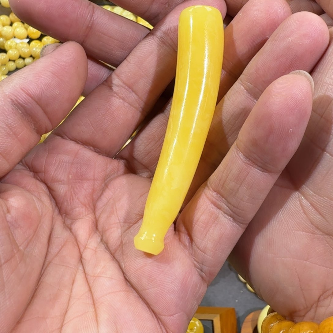 琥珀裸石未镶嵌焦皮料浓蜡烟嘴9.5克