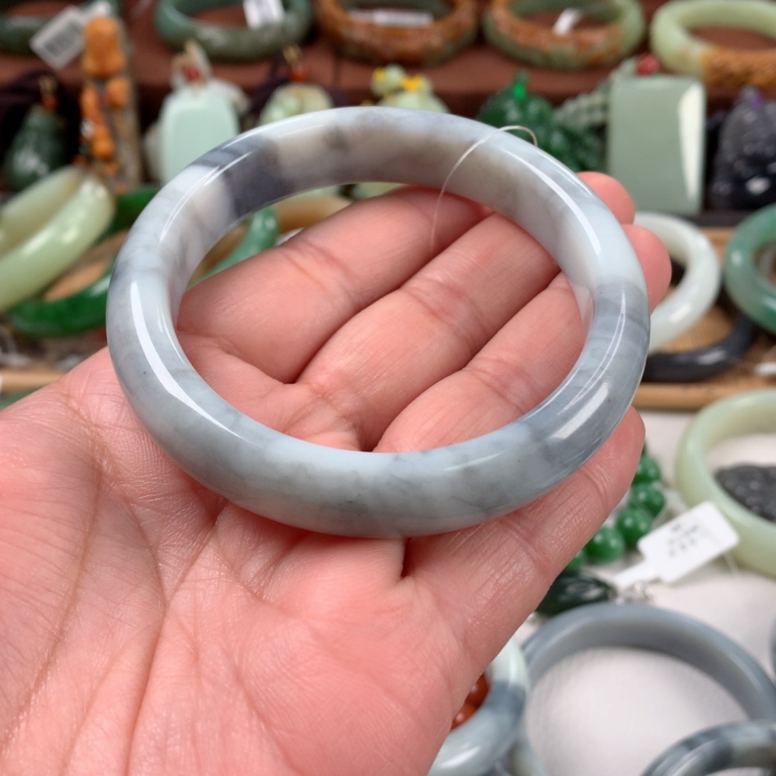 和田玉手镯未镶嵌59.2