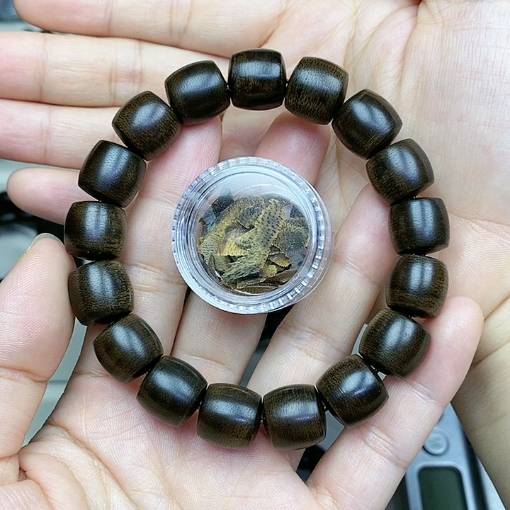 沉香碎屑沉香越南芽庄白棋楠