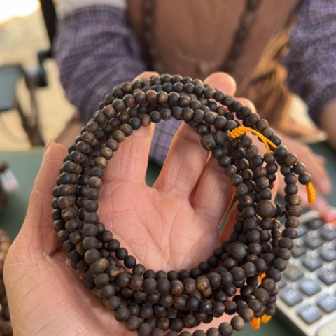 沉香手串乌身沉水卡0.4多样性发1条