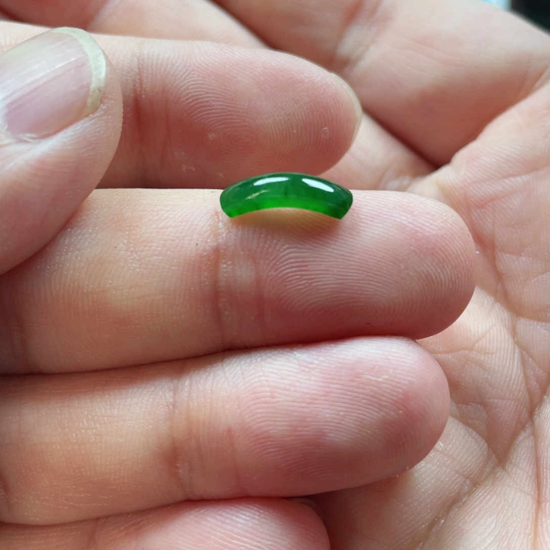 翡翠颈饰未镶嵌未