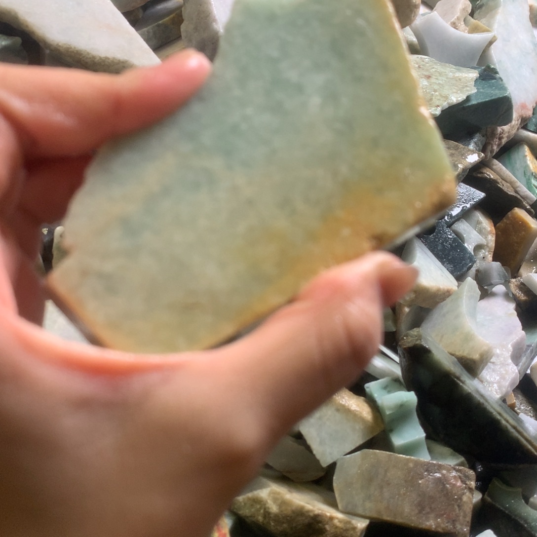 翡翠颈饰未镶嵌缅甸翡翠